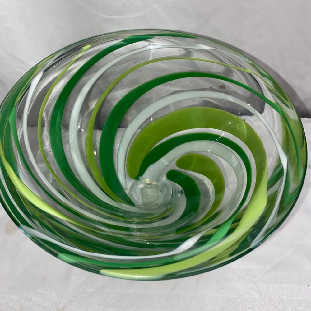 Mikasa Heavy Rockswirl Green Decorative Bowl Centerpiece Art Glass STUNNING!!